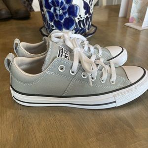 Converse all star grey and white sneakers. Size 7